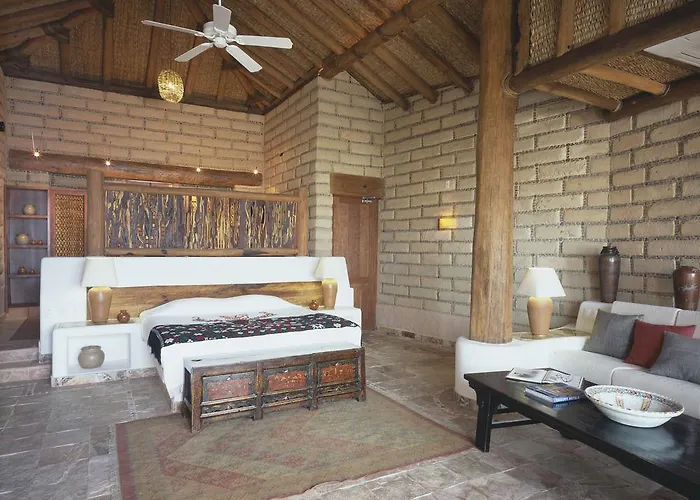 El Ensueno By La Casa Que Canta Zihuatanejo