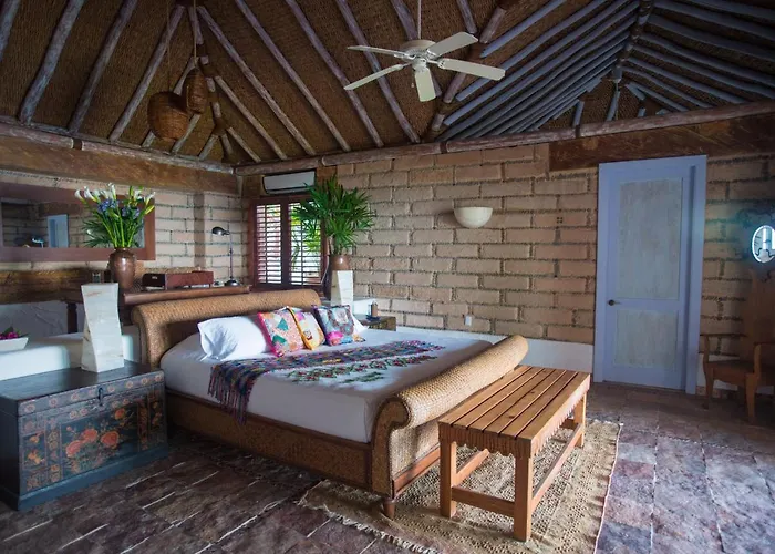 El Ensueno By La Casa Que Canta Zihuatanejo